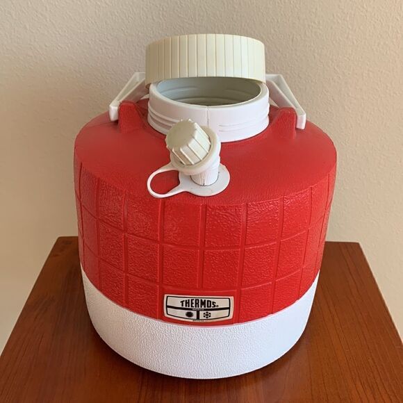 Vintage Thermos 1-Gallon Picnic Jug Water Cooler‎ Made In USA Red White Retro - Picture 8 of 8
